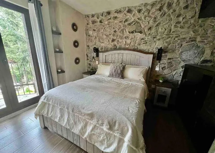 Increíble Loft Completo en Val\'Quirico con Piscina
